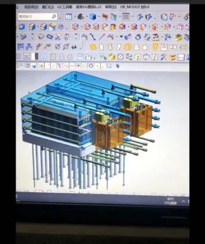 Plastformdesign til fremstillingsanalyse